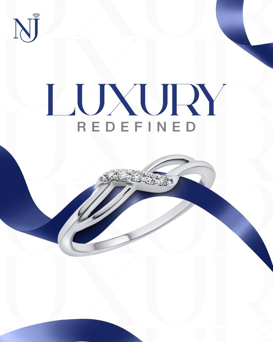 Some moments deserve a little more sparkle.
Discover jewellery designed to ma